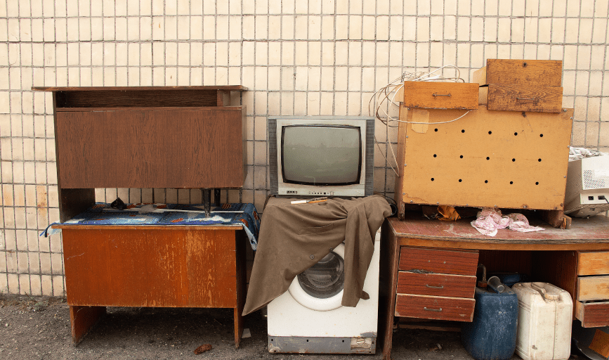 FURNITURE REMOVAL